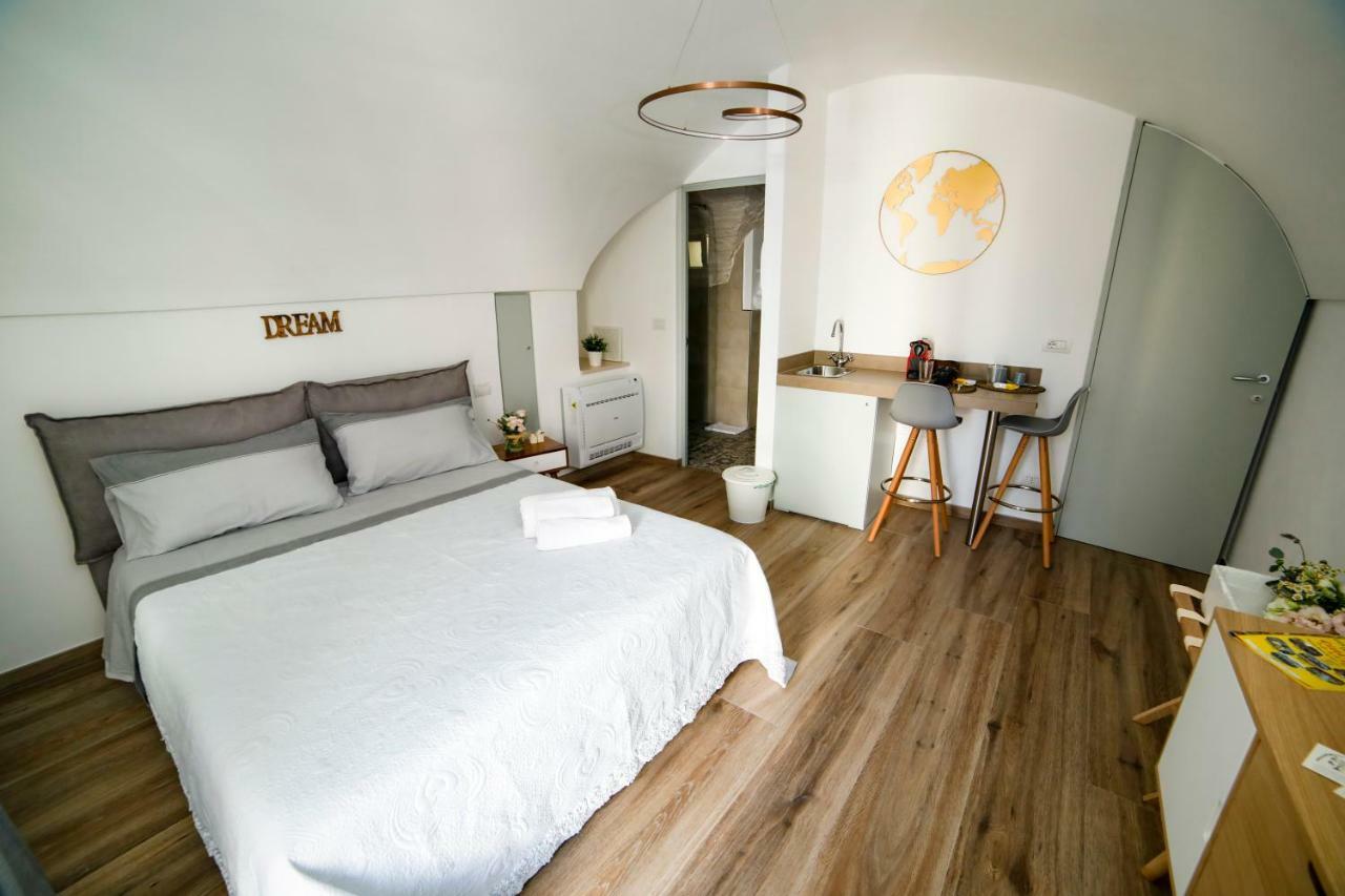 Dimora Pozzo Epifani Villa โนซิ ภายนอก รูปภาพ